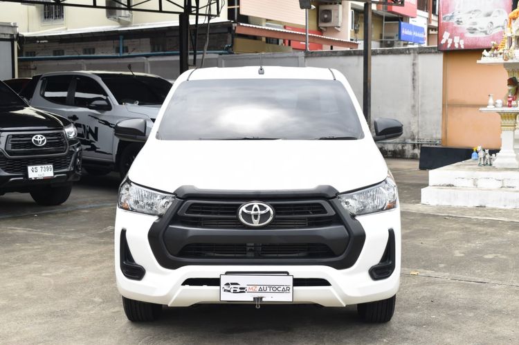 Toyota Hilux Revo 2022 2.8 J Plus Pickup ดีเซล ไม่ติดแก๊ส เกียร์ธรรมดา ขาว รูปที่ 2