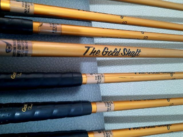 ขอขายชุดไม้กอล์ฟหัวทองแดงของยี่ห้อ Gold classic red dot beryllium flex R,S  รูปที่ 11
