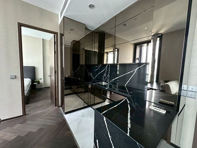 ตกแต่งครบ ไม่ใช่ ขายคอนโด The Esse Sukhumvit 36 พร้อมผู้เช่า ทำเลดี ใกล้ BTS ทองหล่อ