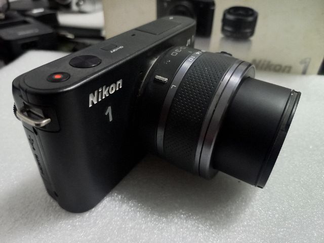 Nikon 1 J1 Camera 10.1MP Full HD with Lens VR 10-30mm Kit กล้องพร้อมเลนส์ ตัวเต็มสมบูรณ์พร้อมใช้ ไม่ธรรมดา เกินคุ้ม รูปที่ 2