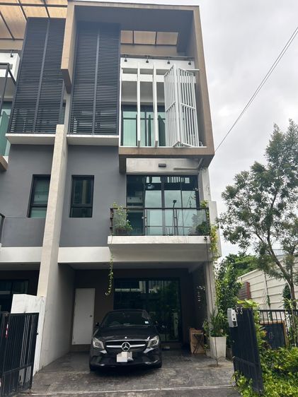 Bless Town ทาวน์เฮาส์ 3 ชั้น ใกล้BTS อ่อนนุช 