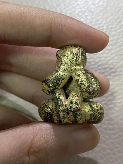 พระปิดตามีทองไม่ทราบที่มา รูปที่ 2