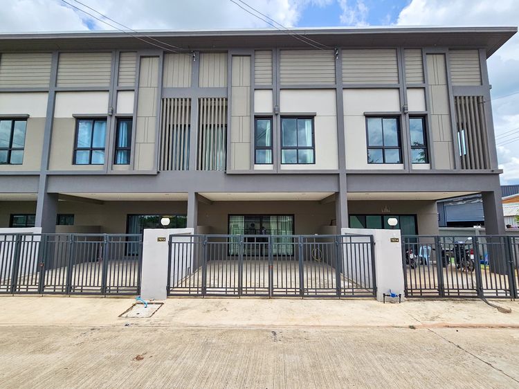 ทาวน์เฮาส์ใหม่ 2 ชั้น – 3ห้องนอน 3ห้องน้ำ 2ที่จอดรถ ทำเลบ้านโจด บ้านเป็ด ขอนแก่น