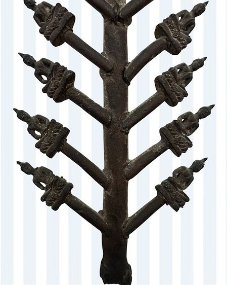 พระช่อชัยวัฒน์กรรมการ สมเด็จย่า 90 พรรษา พ.ศ. 2533 เนื้อนวะ งานเทหล่อในพิธี  พระชัยวัฒน์ สมเด็จย่า จัดสร้างในคราวฉลองพระชนมายุ 90 ปี สร้าง รูปที่ 4