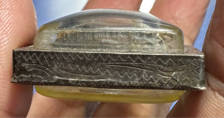 เหรียญหล่อล.ป.ทวด เลี่ยมเงิน รูปที่ 9