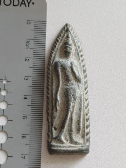 พระปางลีลาข้างขีดเนื้อชินกรุวัดถ้ำหีบ รูปที่ 4