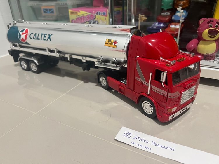 โมเดลหัวลาก