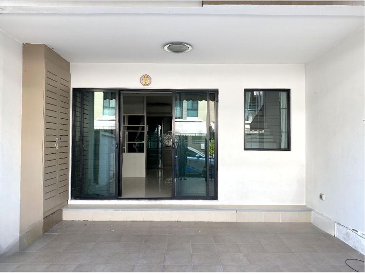 ใช่ 💖 ทาวน์เฮ้าส์ บึงกุ่ม ราคาพิเศษ! 💖 รูปที่ 2