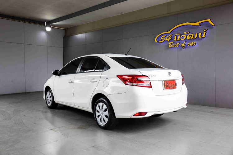 Toyota Vios 2021 1.5 Entry Sedan เบนซิน ไม่ติดแก๊ส เกียร์อัตโนมัติ ขาว รูปที่ 4