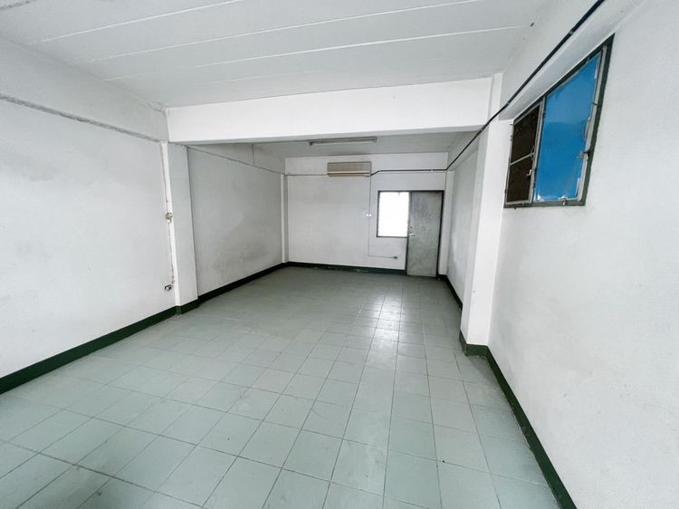 ใช่ 💖 คอนโด ลำลูกกา ราคาพิเศษ! 💖