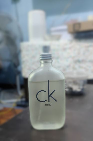 ขายน้ำหอม Calvin Klein ของแท้มือสอง  รูปที่ 2