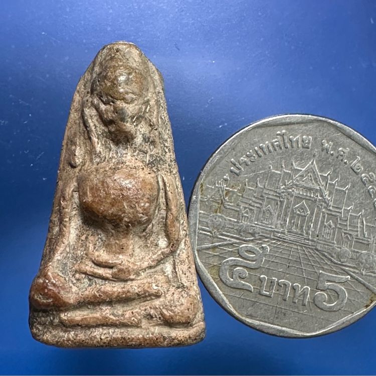 🙏พระผงสุพรรณดำไม่ตัดปีก พิมพ์หน้าแก่🙏พระผงสุพรรณพิมพ์ หน้าหนุ่ม องค์ละ1550 รูปที่ 18