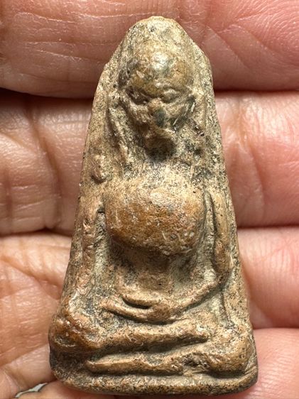 🙏พระผงสุพรรณดำไม่ตัดปีก พิมพ์หน้าแก่🙏พระผงสุพรรณพิมพ์ หน้าหนุ่ม องค์ละ1550 รูปที่ 16