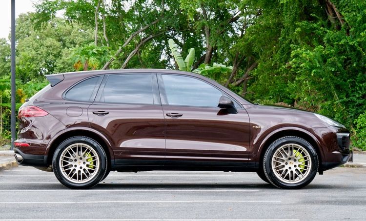 Porsche Cayenne 2017 3.0 S E-Hybrid Platinum Edition 4WD Utility-car ปลั๊กอินไฮบริด (PHEV) ไม่ติดแก๊ส เกียร์อัตโนมัติ น้ำตาล รูปที่ 4