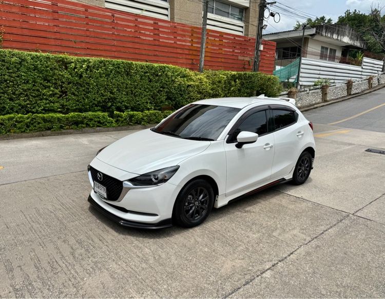 รถ Mazda Mazda 2 1.3 Skyactiv-G S Sports สี ขาว