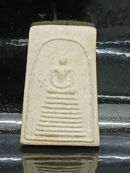 พระสมเด็จ เจ้าคุณเที่ยง วัดระฆัง จ.กรุงเทพ พิมพ์ ๙ ชั้น ข้างดาว ปี ๒๕๐๗