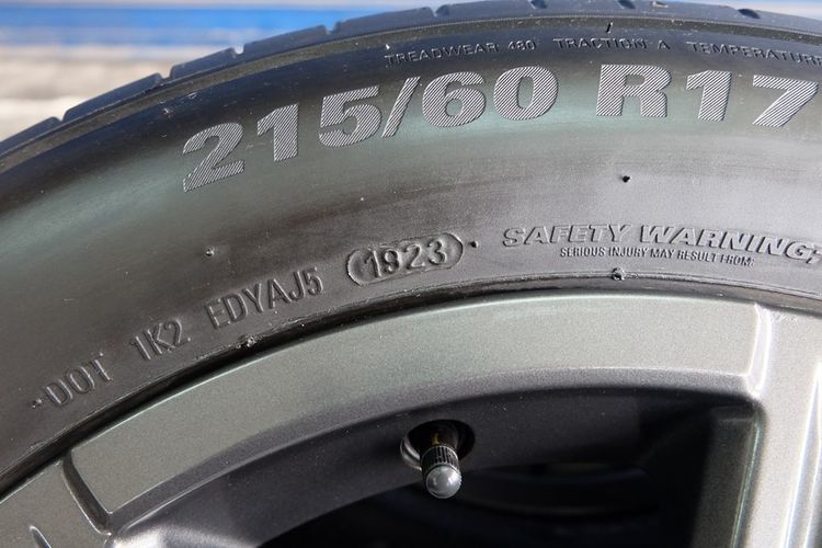 🚩 HRV 17นิ้ว + ยาง Kumho ขนาด 215 60R17 ปี23  รูปที่ 4
