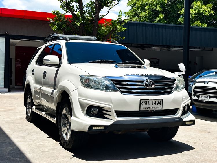 Toyota Fortuner 2012 2.5 G Utility-car ดีเซล เกียร์ธรรมดา ขาว รูปที่ 3