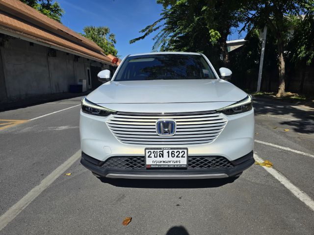 Honda HR-V 2022 1.8 EL ไฮบริด ไม่ติดแก๊ส เกียร์อัตโนมัติ ขาว รูปที่ 3
