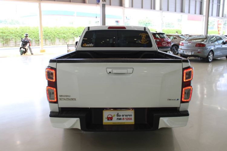 Isuzu D-MAX 2021 1.9 L Pickup ดีเซล เกียร์ธรรมดา ขาว รูปที่ 4