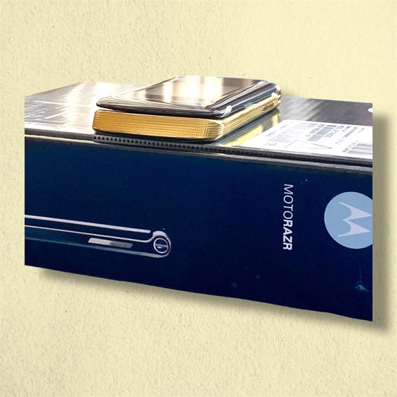Motorola RAZR² V8 Luxury Edition เครื่องโชว์ สภาพดี อุปกรณ์ครบกล่อง รูปที่ 8