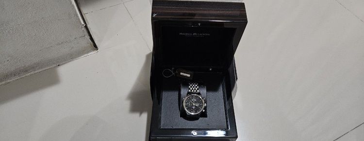 maurice racroix classic chronograph automatic รูปที่ 4