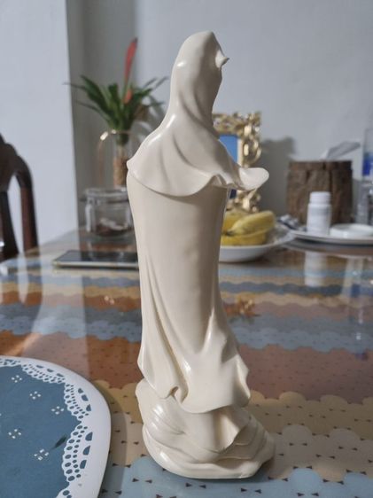 รูปหล่อพระโพธิสัตว์กวนอิม  รูปที่ 4