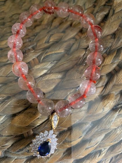 ข้อมือเห็นมงคลไหมหน้าใสปิ๊งประดับจี้เพชรมงคลดีไอวายยางยืดใส่ได้ถึง 18 เซนติเมตร