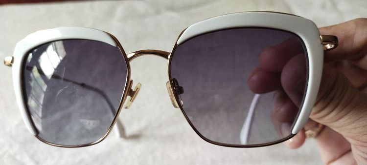 แว่นตากันแดด miu miu รูปที่ 4