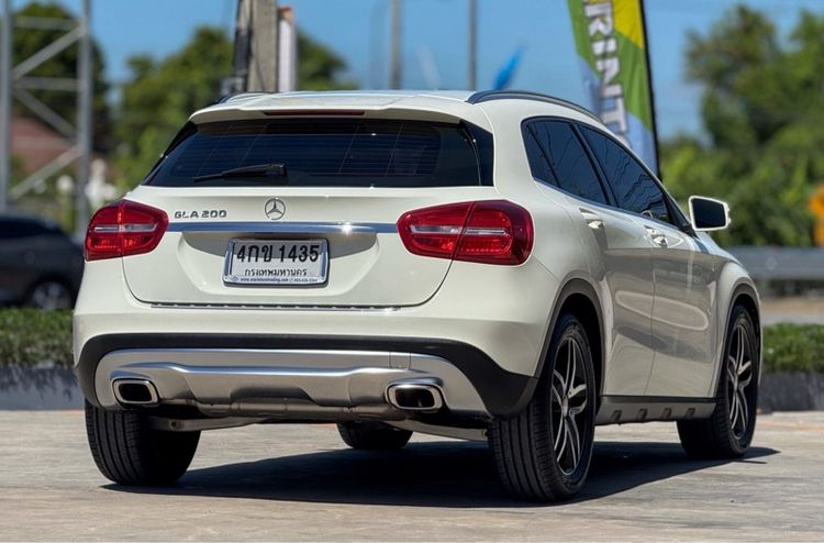 Mercedes-Benz GLA-Class 2014 GLA200 Utility-car เบนซิน ไม่ติดแก๊ส เกียร์อัตโนมัติ ขาว รูปที่ 4