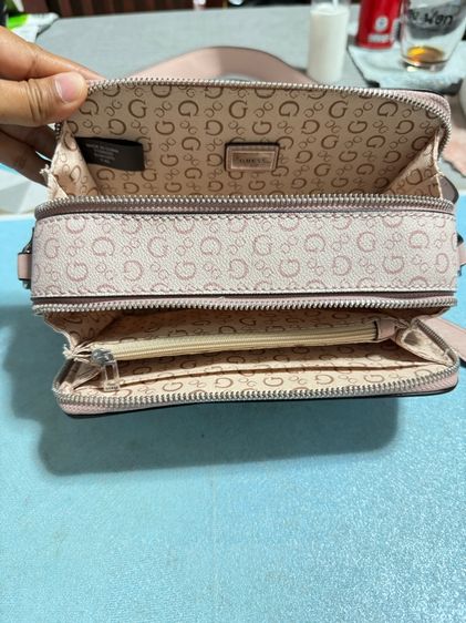 กระเป๋า Guess รูปที่ 10