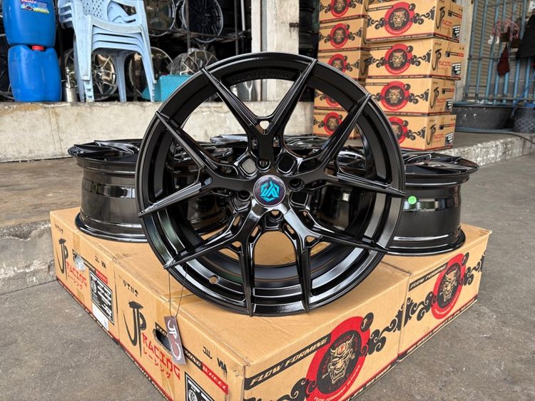 ล้อแม็กมือ1 ขอบ17 ก้านY 4รู100 กว้าง7.5 ออฟ35 สีดำเงา ล้อเบา FLOW FORMING งานJP งานสวยมากๆ รูปที่ 4