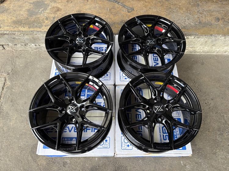 ล้อแม็กมือ1 ขอบ15 FX15 4รู100 กว้าง7 ออฟ35 สีดำเงา ล้อเบา FLOW FORMING งานSEVENFIFTH งานสวยมากๆ