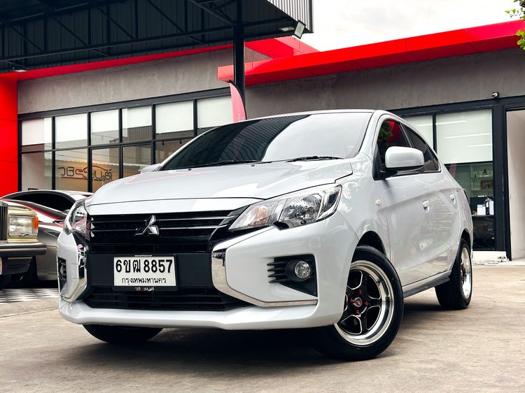 Mitsubishi Attrage 2022 1.2 GLX Sedan เบนซิน ไม่ติดแก๊ส เกียร์อัตโนมัติ ขาว