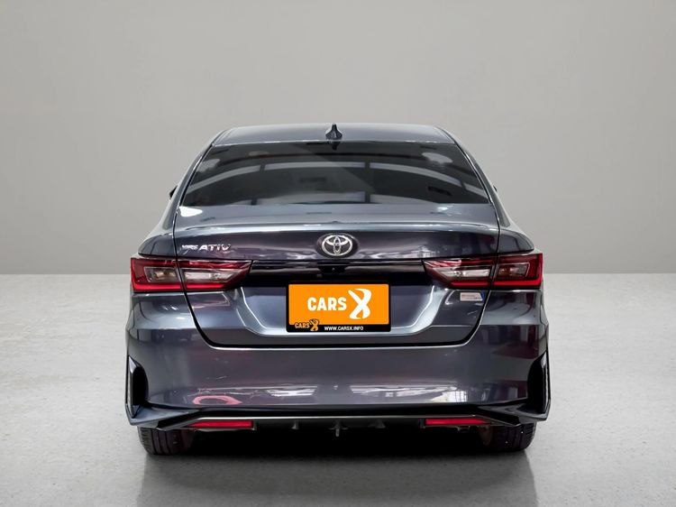 Toyota Yaris ATIV 2022 1.2 Smart Sedan เบนซิน ไม่ติดแก๊ส เกียร์อัตโนมัติ เทา รูปที่ 4
