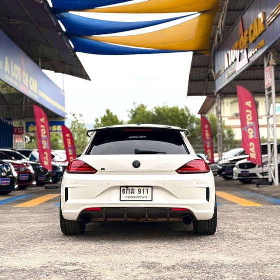 Volkswagen Scirocco 2010 2.0 R Sedan เบนซิน ไม่ติดแก๊ส เกียร์อัตโนมัติ ขาว รูปที่ 4