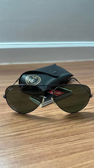 แว่นกันแดด ยี่ห้อ RAY-BAN ของแท้
