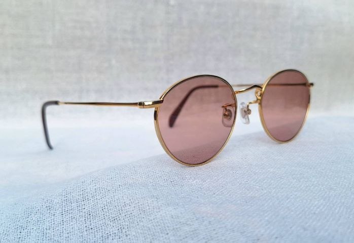 แว่นตาเจแปนิสแฮนด์คราฟท์ในตำนาน  บาดาเกรซ–BADA GRACE  by LUNETTA BADA โมเดลหยดน้ำ–แพนโต้ กรอบไทเทเนียมบริสุทธิ์สีทอง เลนส์กระจกคริสตัลฝรั่งเศสกันแดด สีกลีบบัว...Authentic Vintage BADA GRACE by LUNETTA BADA Handcrafted in Sabae, Japan รูปที่ 12