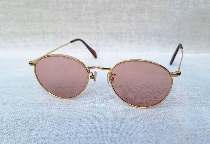 แว่นตาเจแปนิสแฮนด์คราฟท์ในตำนาน  บาดาเกรซ–BADA GRACE  by LUNETTA BADA โมเดลหยดน้ำ–แพนโต้ กรอบไทเทเนียมบริสุทธิ์สีทอง เลนส์กระจกคริสตัลฝรั่งเศสกันแดด สีกลีบบัว...Authentic Vintage BADA GRACE by LUNETTA BADA Handcrafted in Sabae, Japan รูปที่ 11