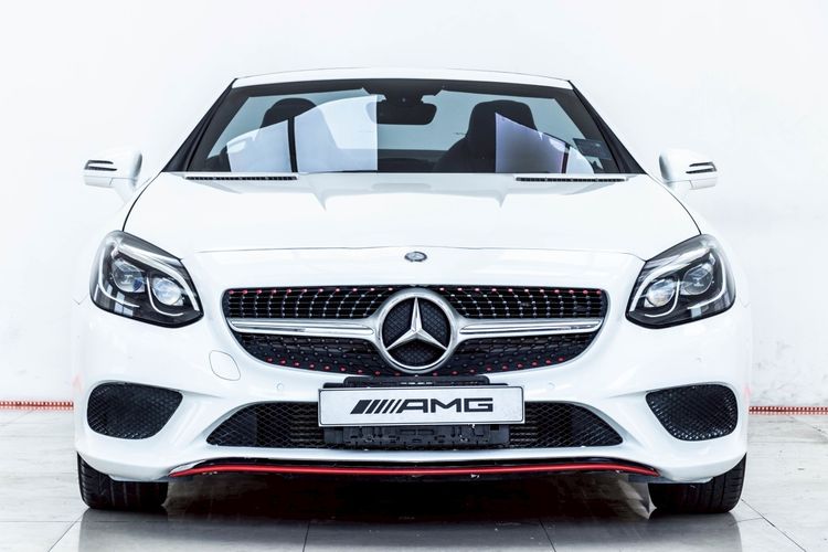 Mercedes-Benz SLK-Class 2012 SLK200 Sedan เบนซิน ไม่ติดแก๊ส เกียร์อัตโนมัติ ขาว รูปที่ 4