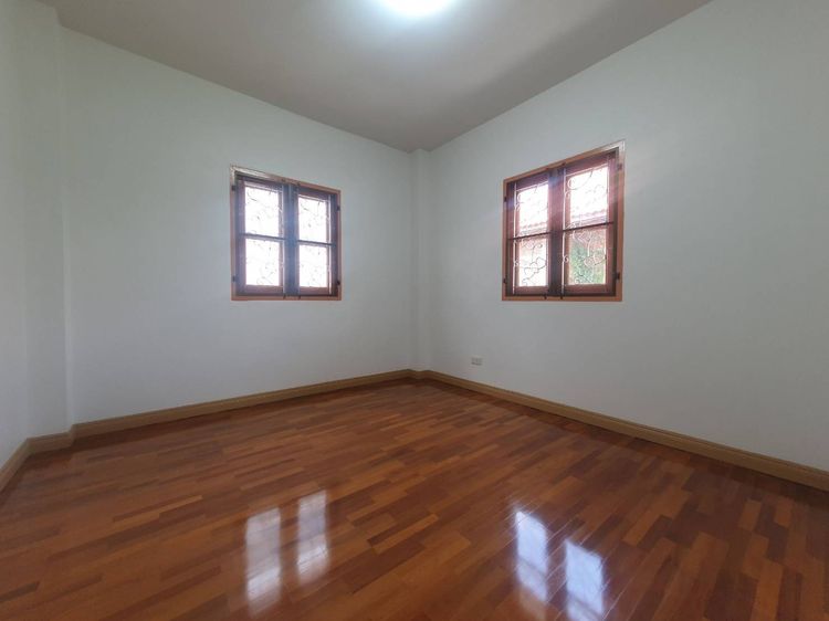 ไม่ใช่ บ้านเดี่ยว 2ชั้น 63 ตรว. หมู่บ้านฟลอร่าวิลล์ แถวหนองจอก รูปที่ 3