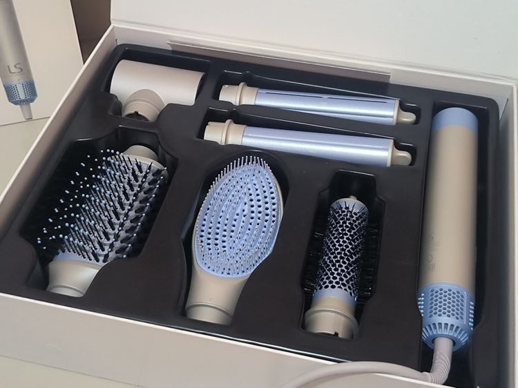 ที่ม้วนผม