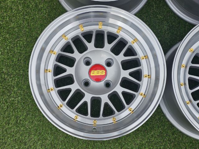 BBS LM
ขอบ 15 กว้าง 8 ET25
4รู100 pcd. รูปที่ 6