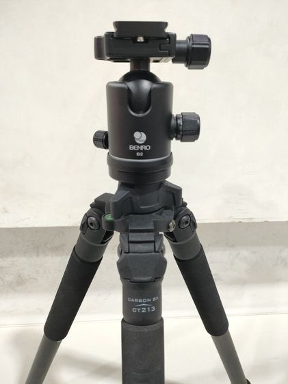 ขาตั้งกล้อง Induro พร้อมหัวบอล Benro B2