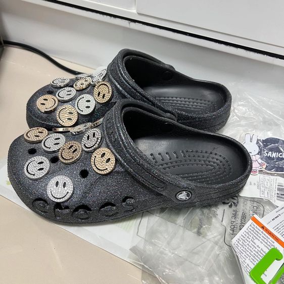 crocs รูปที่ 2