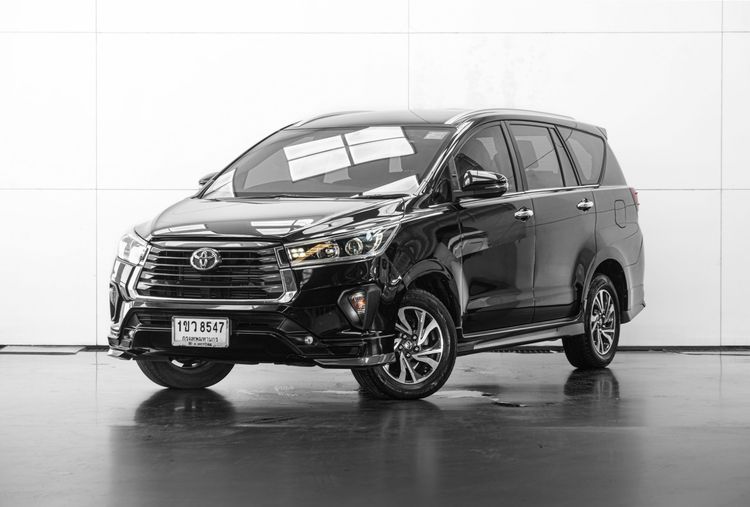 Toyota Innova 2020 2.8 Crysta V Utility-car ดีเซล ไม่ติดแก๊ส เกียร์อัตโนมัติ ดำ รูปที่ 2