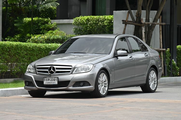 รถ Mercedes-Benz C-Class C200 สี เทา