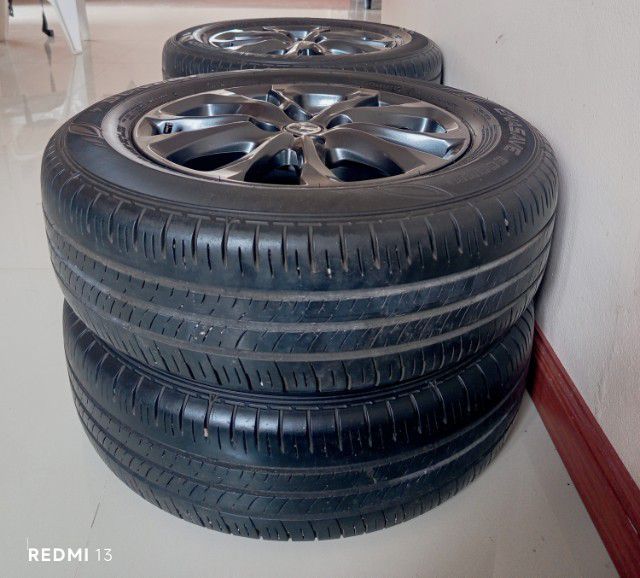 ล้อแม็ก Mazda 2 ปี 2018 ขอบ 15 นิ้ว พร้อมยาง Dunlop 185 65 R15 ยาง 3 เส้นอายุ 2 ปี 1 เส้นใหม่สภาพดี รอยเล็กน้อย รูปที่ 9