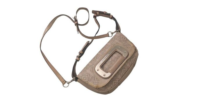 ไม่ระบุ เนื้อ หนังแท้ Shoulder bag Loewe