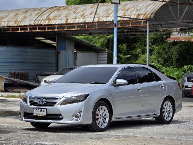 รถ Toyota Camry 2.4 Hybrid Extremo สี บรอนซ์เงิน